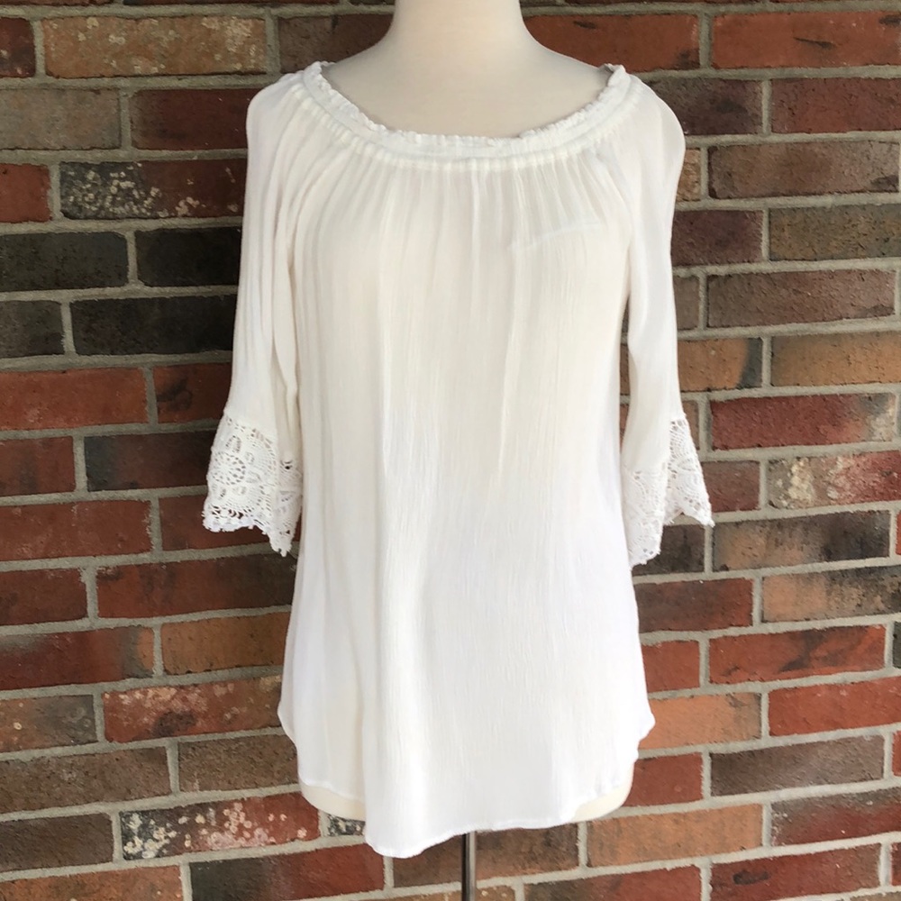 White tunic blouse
